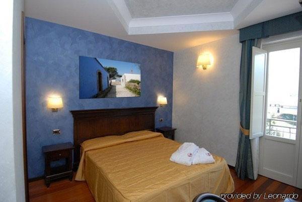 Hotel Teocrito Syracuse Habitación foto